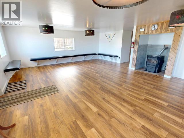 5756 WILLOW AVE, Powell River