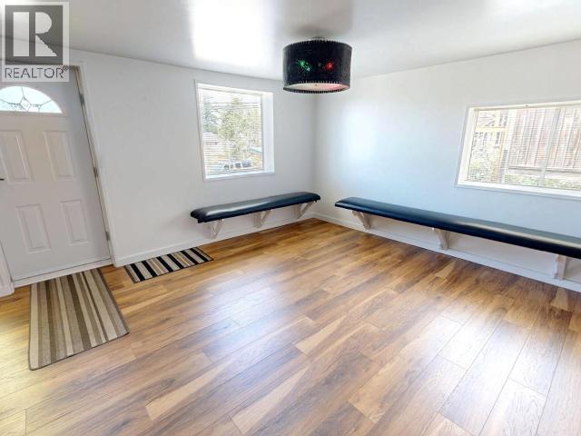 5756 WILLOW AVE, Powell River