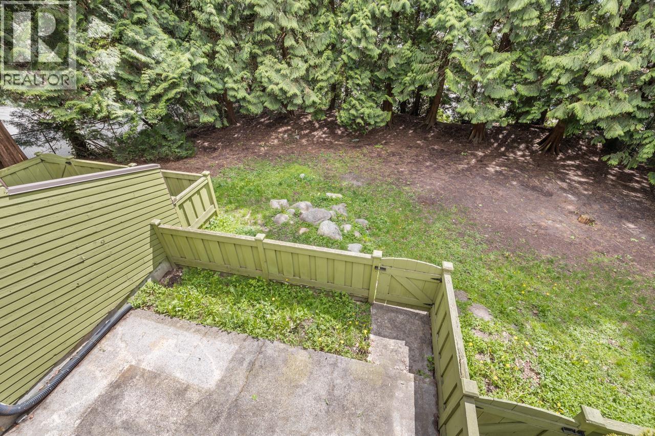 2686 KINGSFORD AVENUE, Burnaby