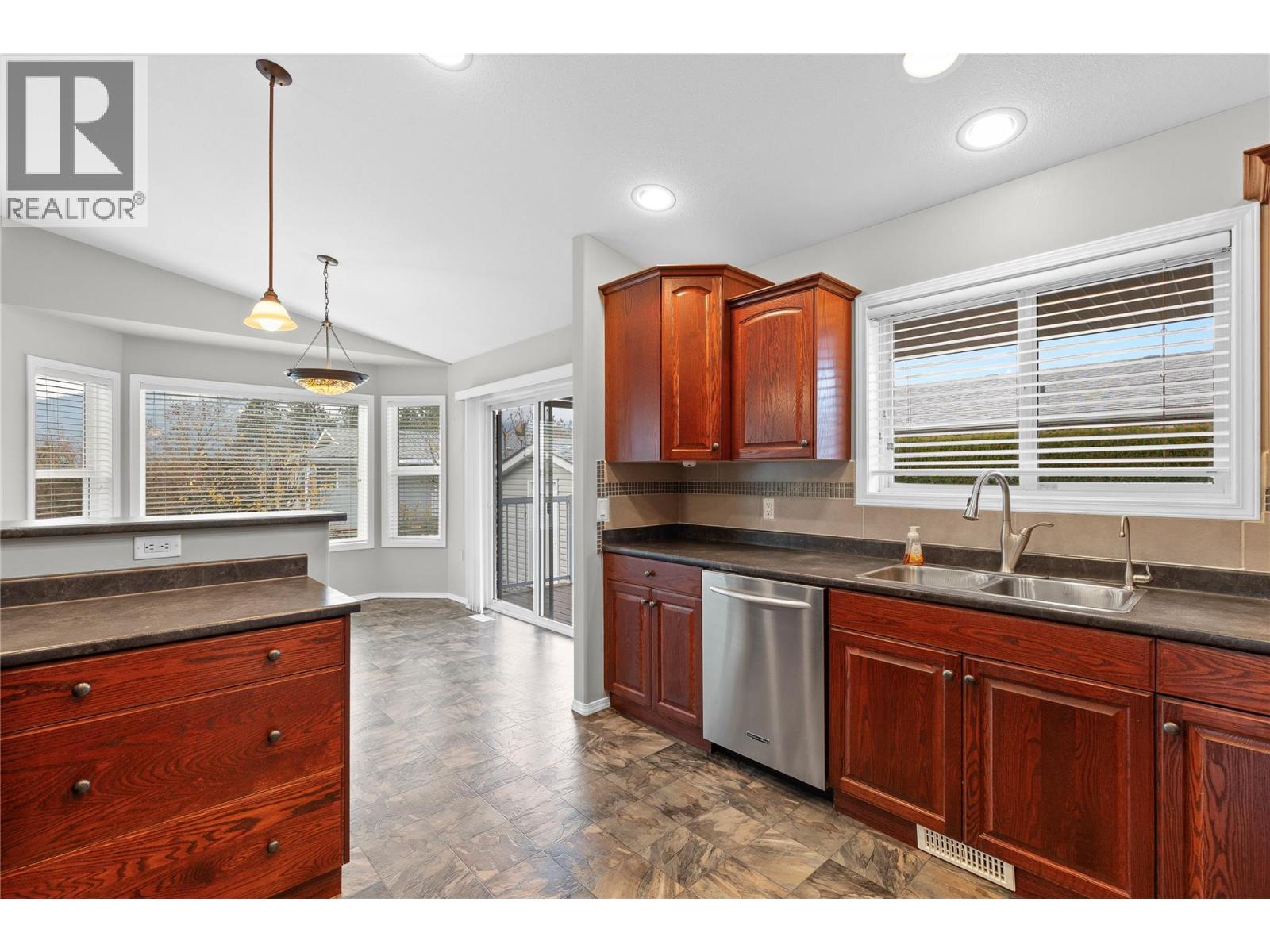 91 9510 Hwy 97N Other, Vernon