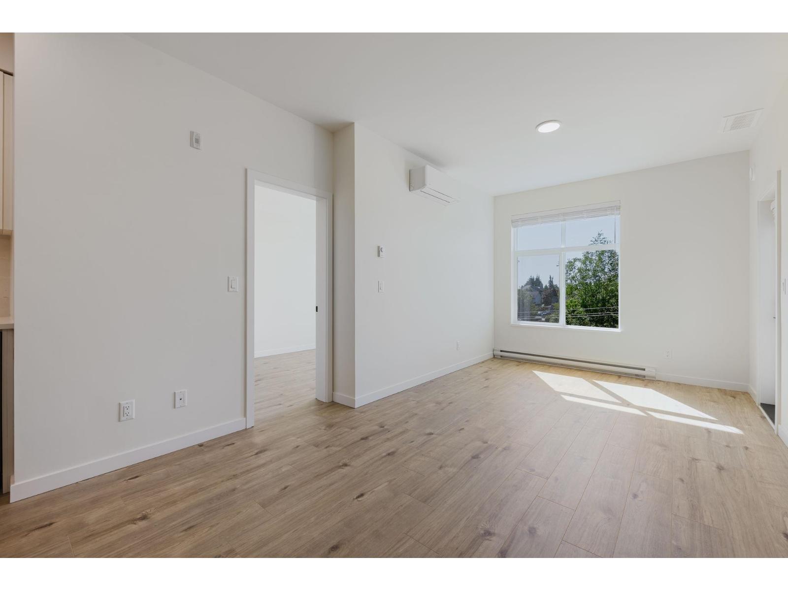 105 33920 BEST AVENUE, Mission