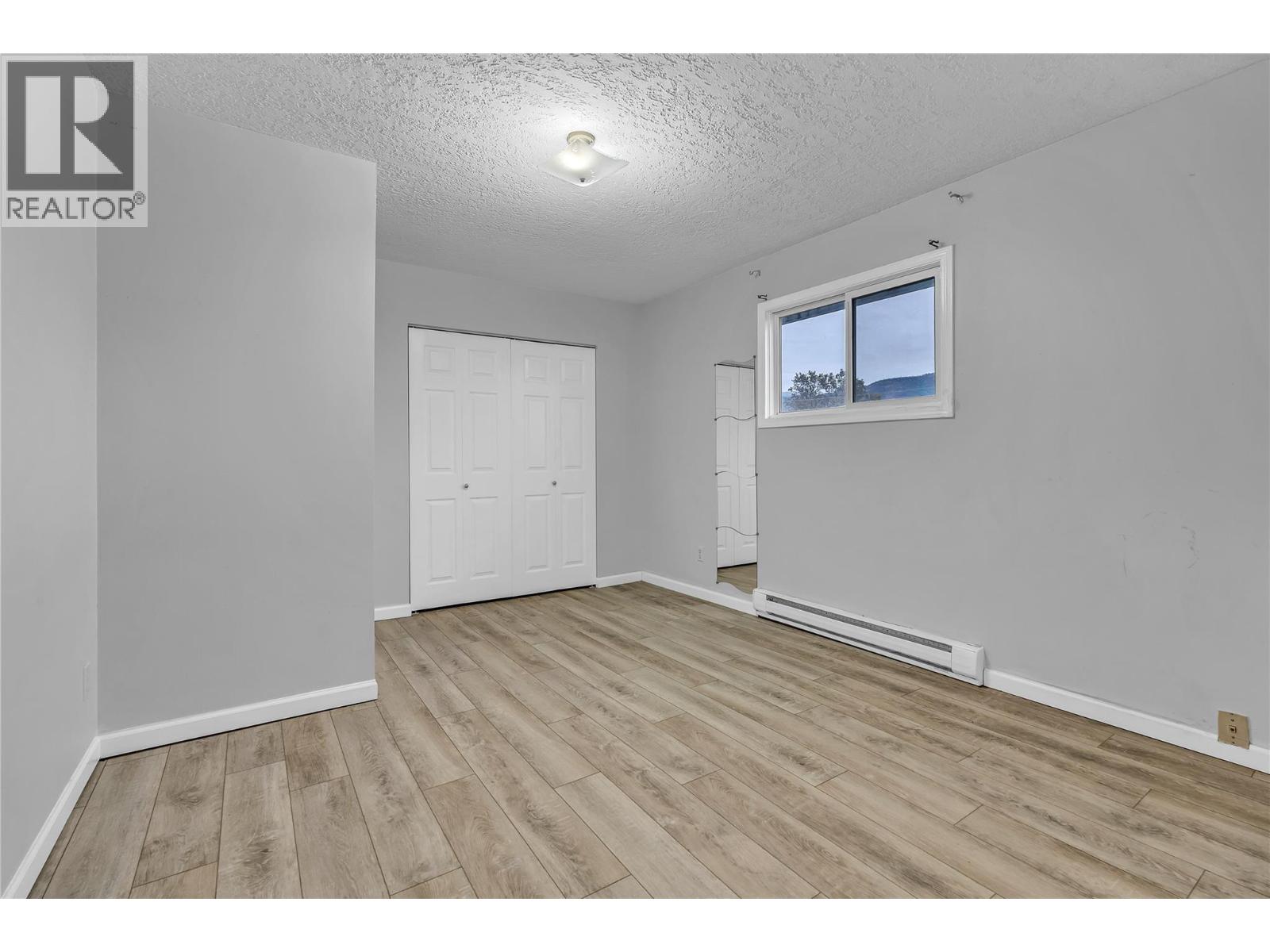 654 Wade Avenue W Unit# 101 & 201, Penticton