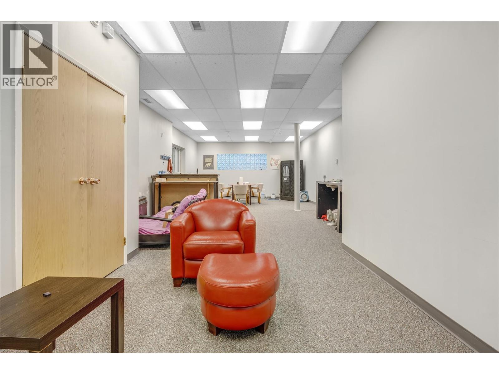  596 Martin Street, Penticton