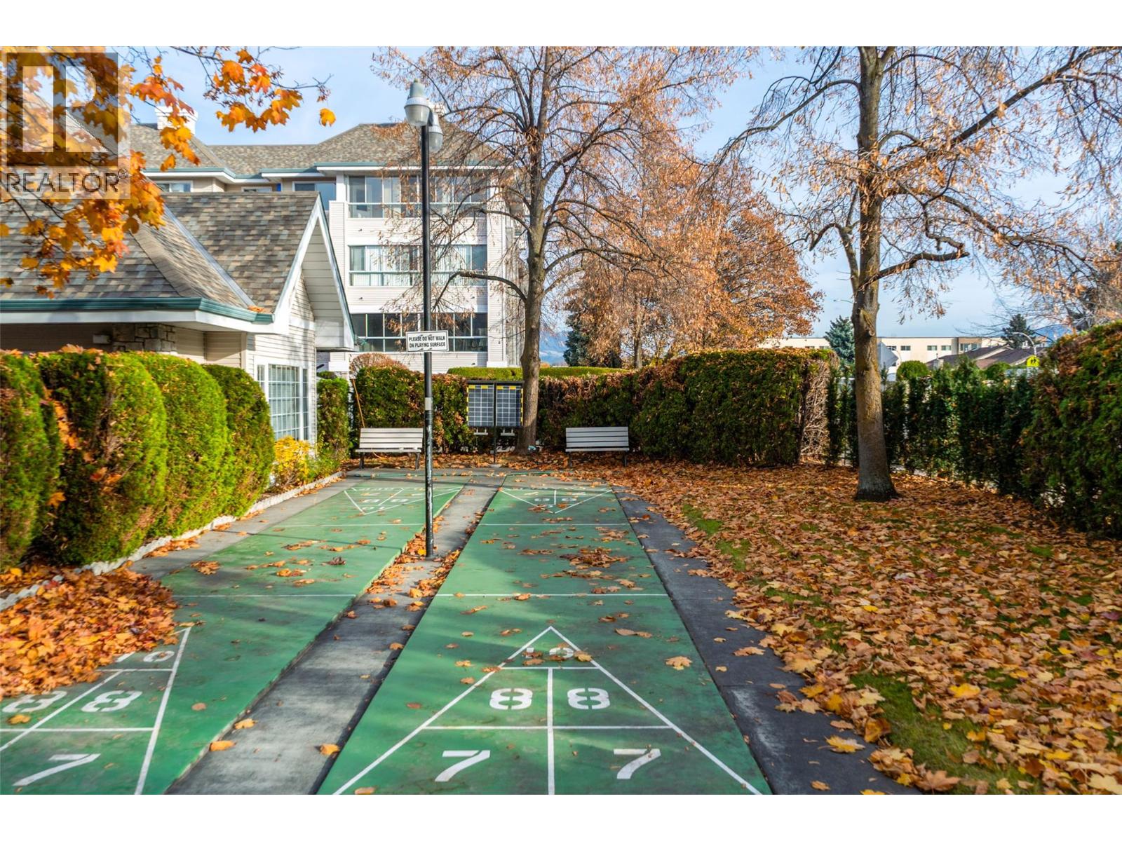 301 980 Glenwood Avenue, Kelowna