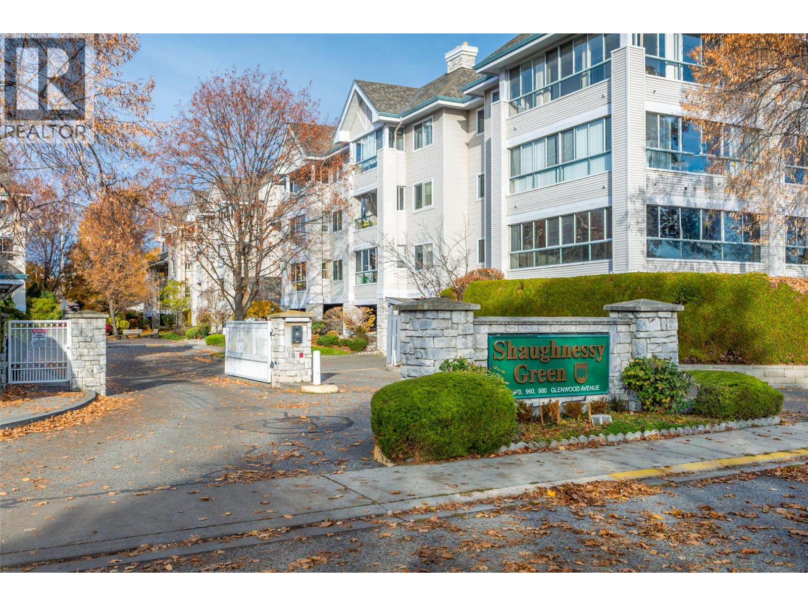 301 980 Glenwood Avenue, Kelowna