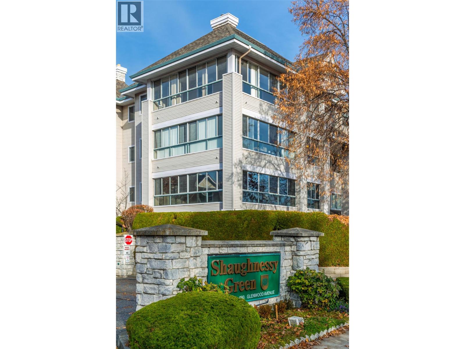 301 980 Glenwood Avenue, Kelowna