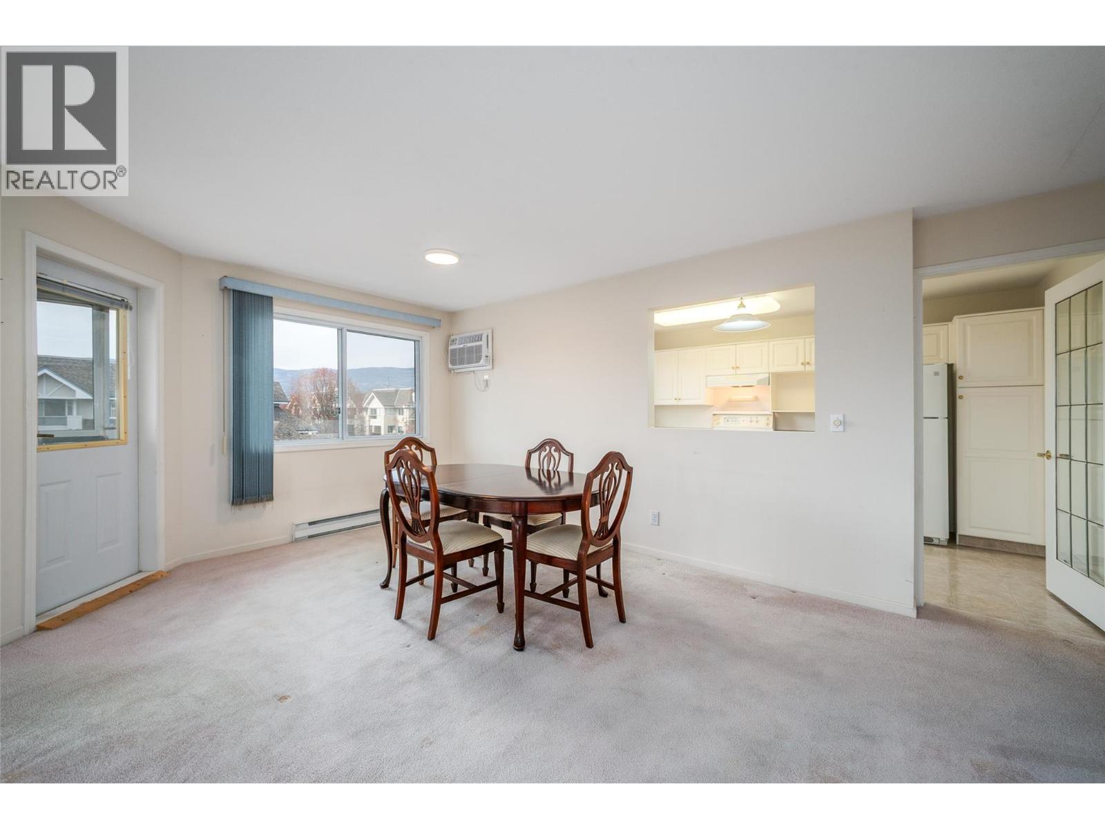 301 980 Glenwood Avenue, Kelowna