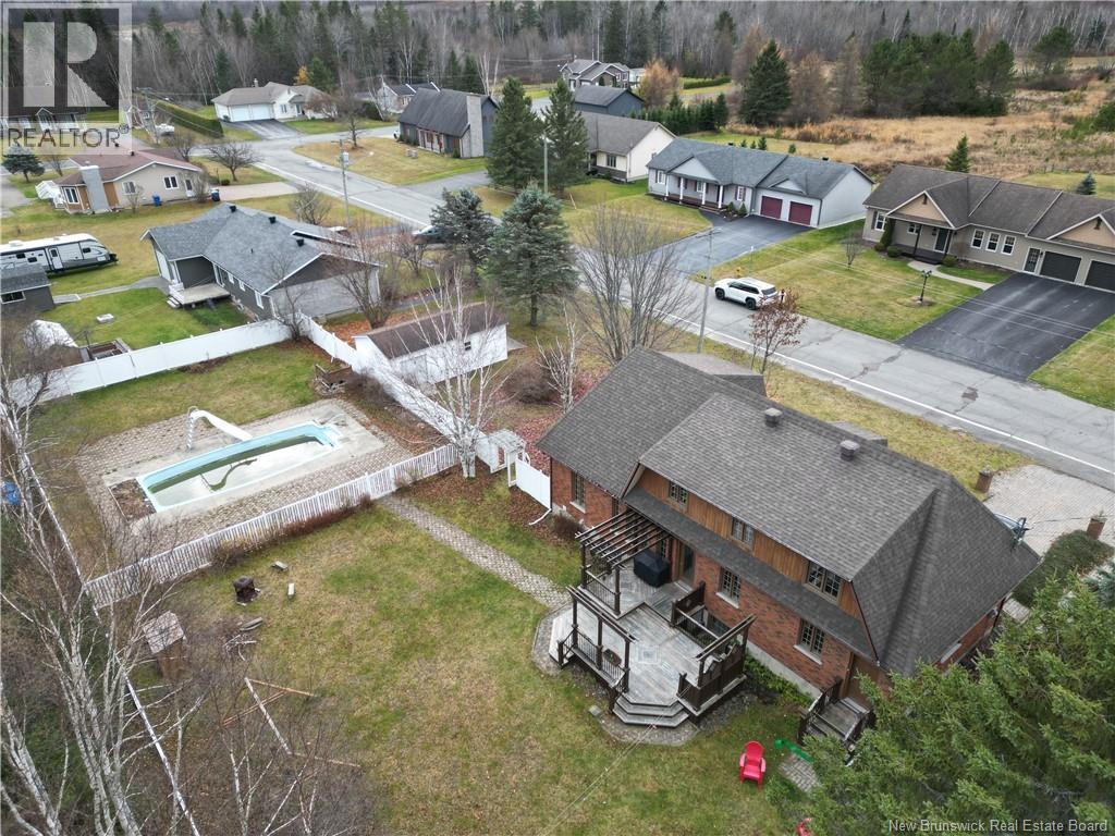 24 PAQUIN STREET - 4