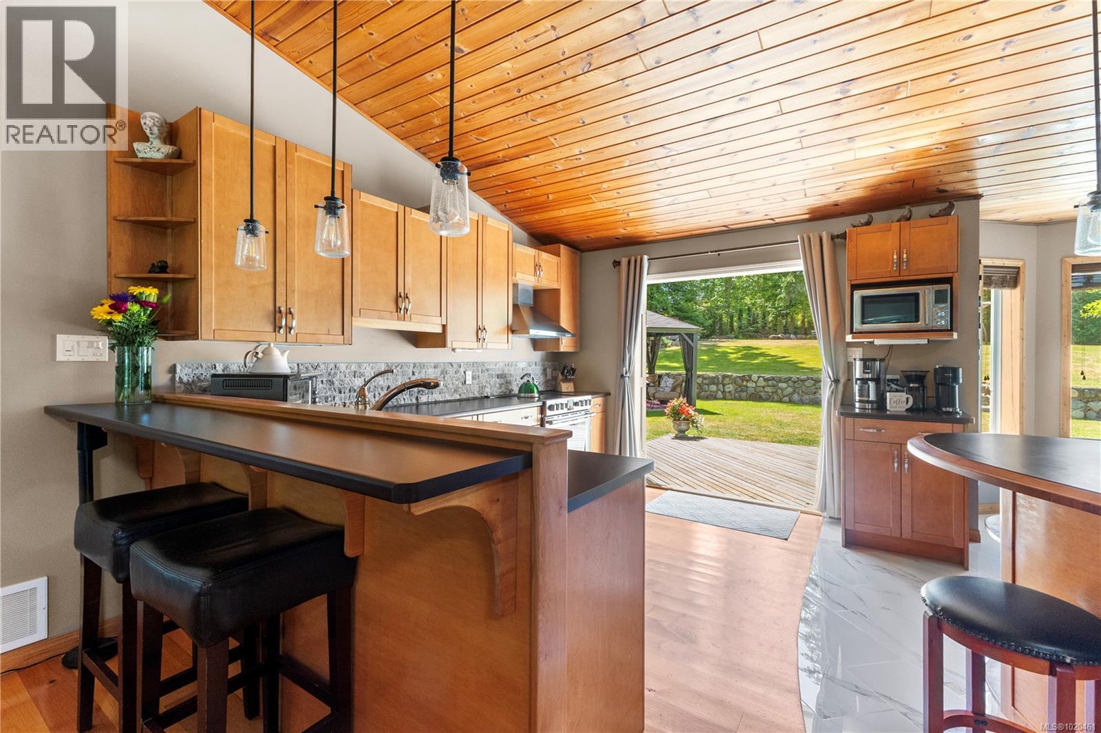 777 Salsbury Rd, Courtenay