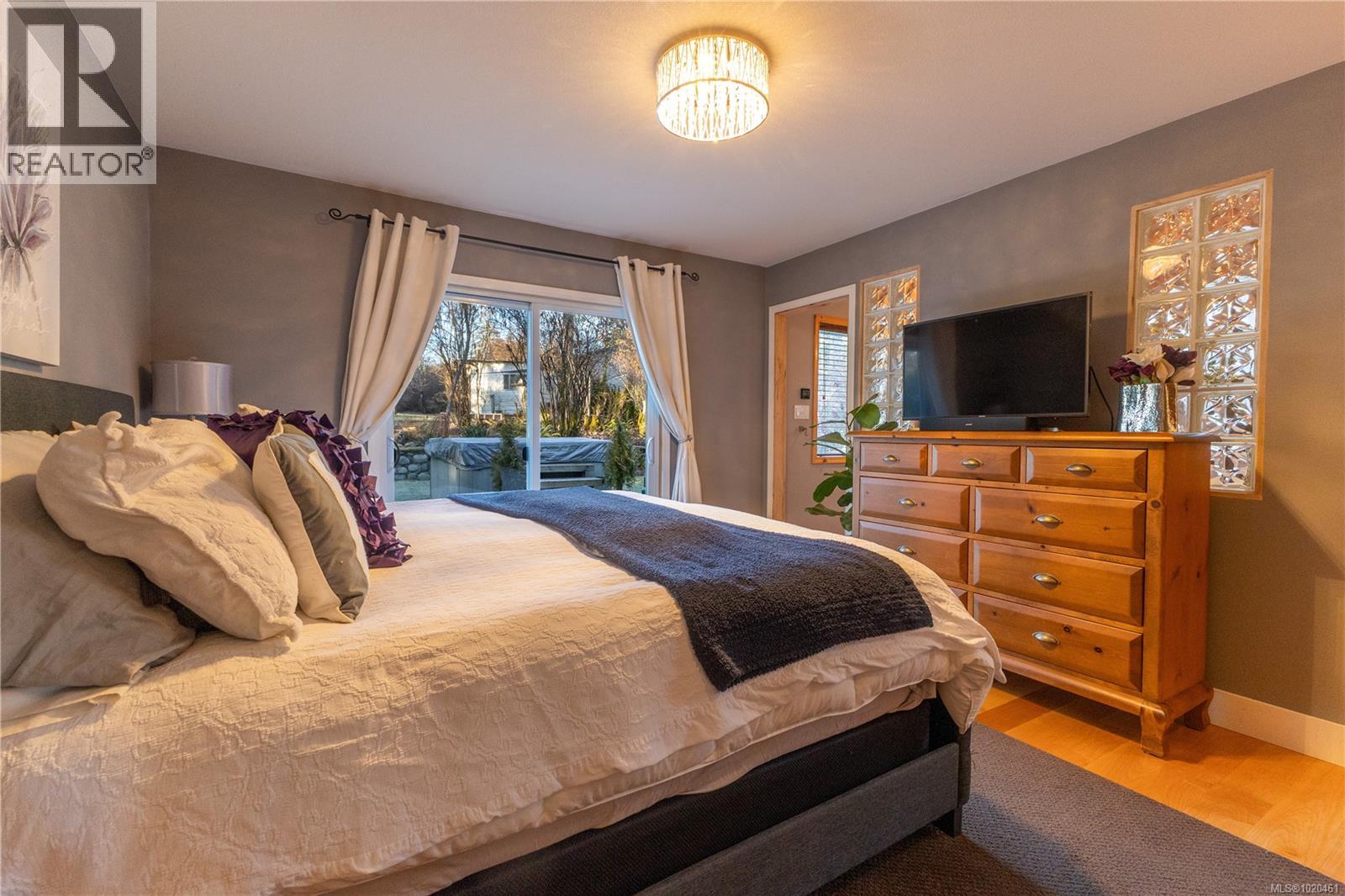 777 Salsbury Rd, Courtenay