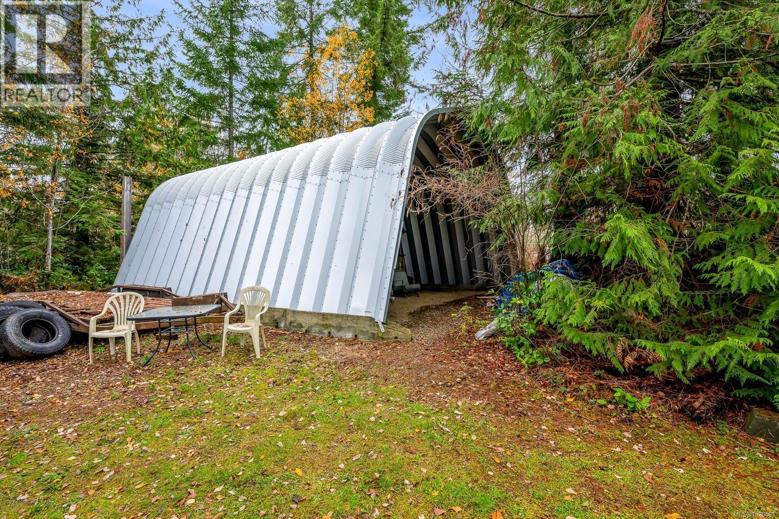 777 Salsbury Rd, Courtenay