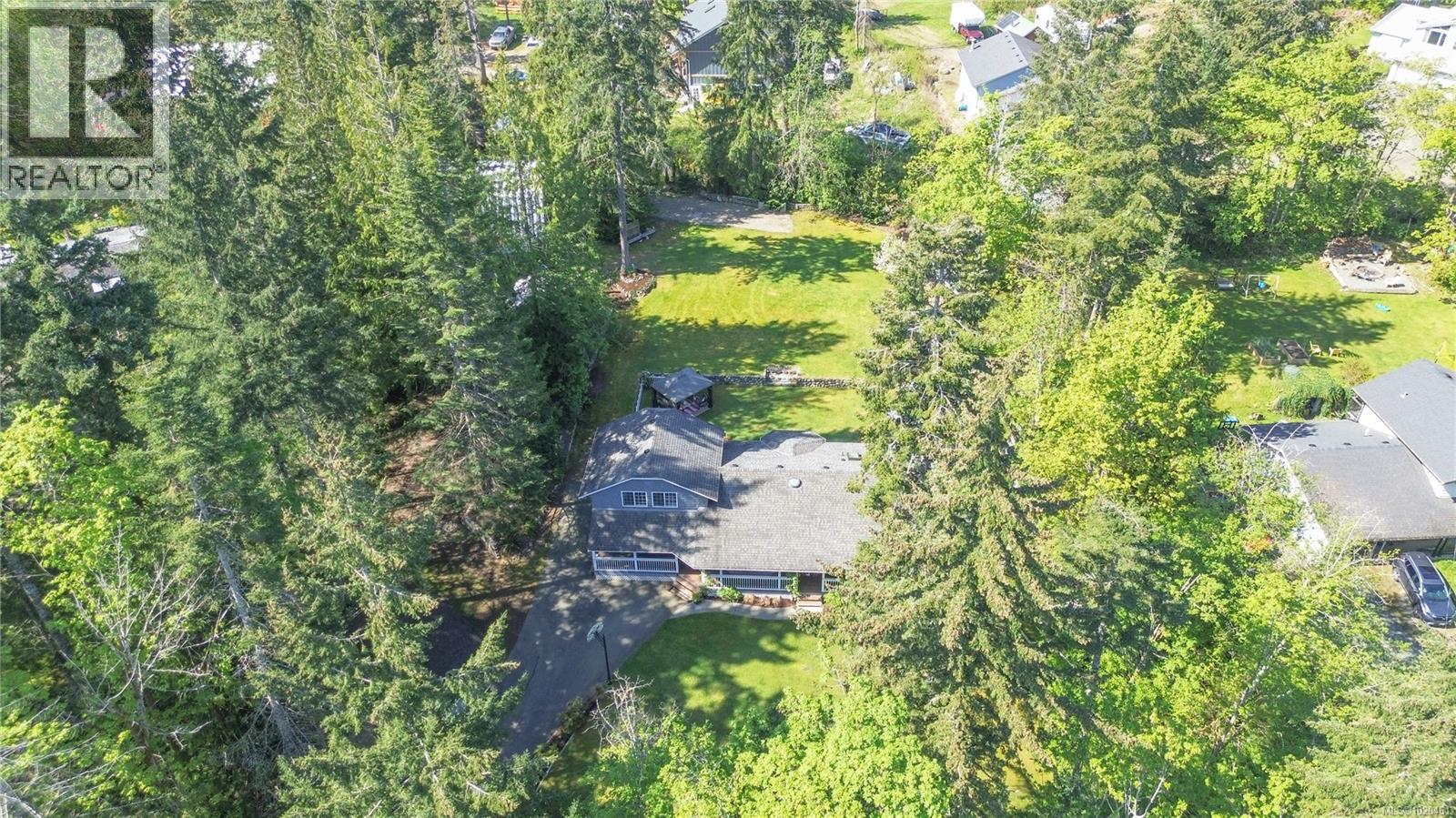 777 Salsbury Rd, Courtenay