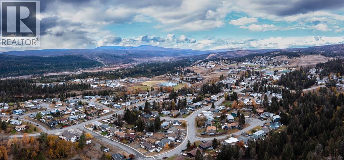 368 POPLAR DRIVE - 15