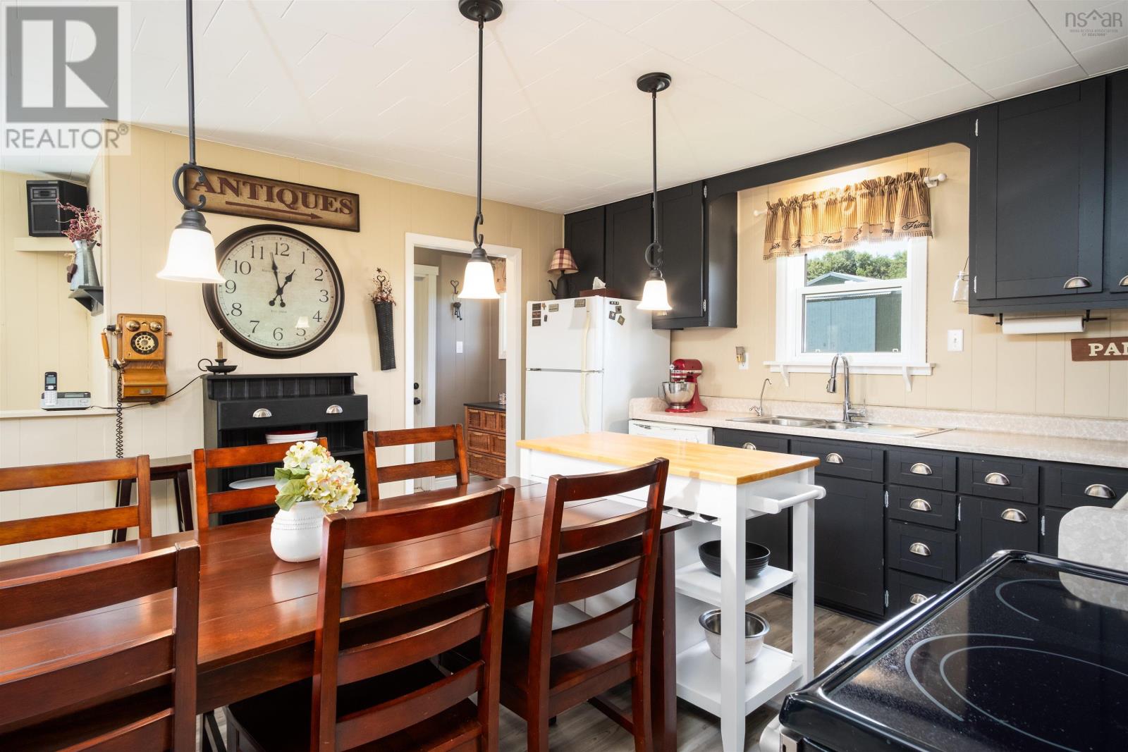 Property 38 of 49 of 271 Broad Cove Banks Road