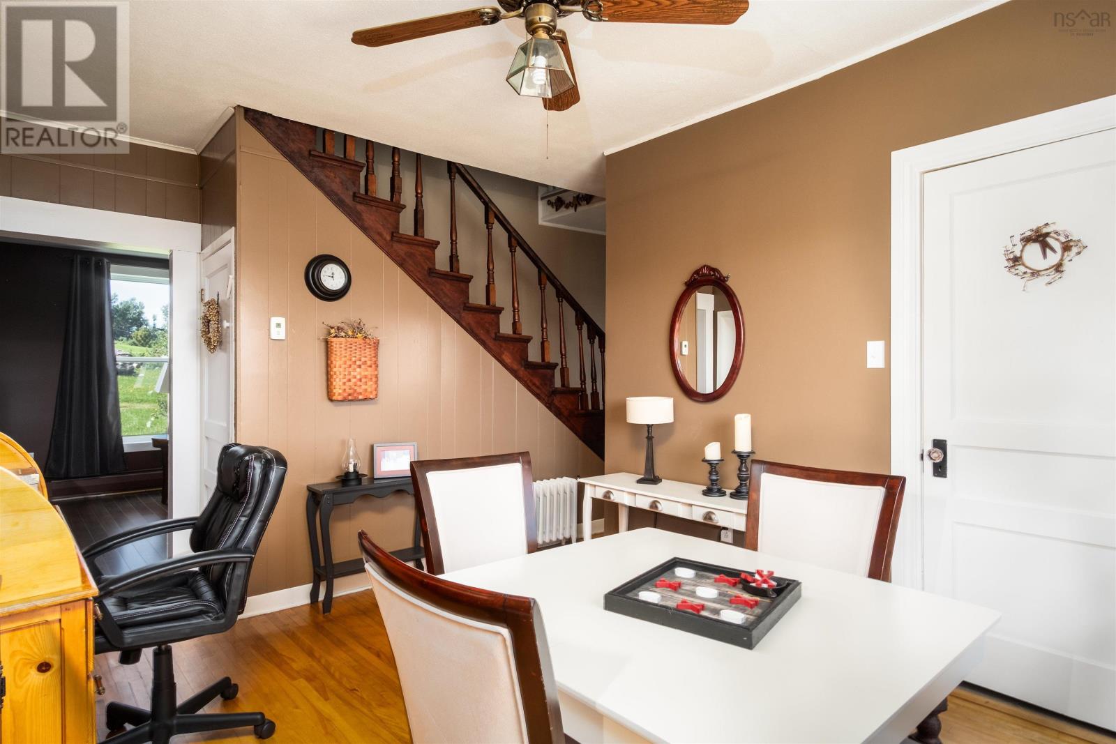 Property 20 of 49 of 271 Broad Cove Banks Road