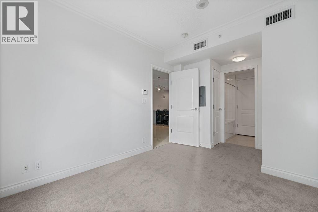 403 162 VICTORY SHIP WAY, North Vancouver