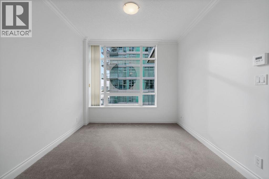 403 162 VICTORY SHIP WAY, North Vancouver