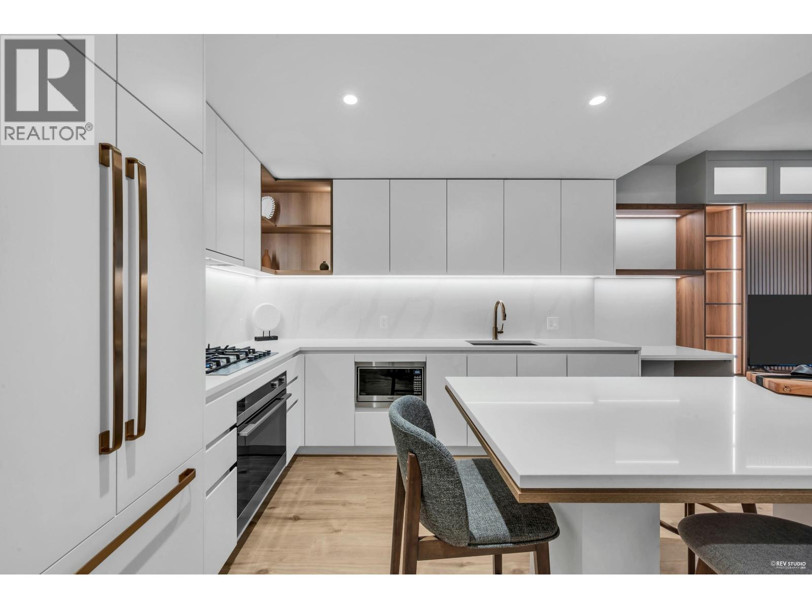 1601 720 FARROW STREET, Coquitlam