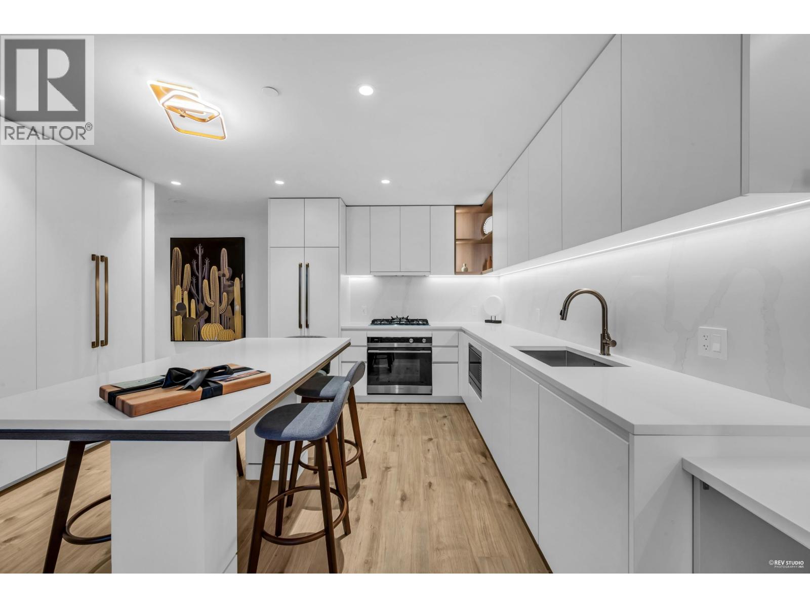 1601 720 FARROW STREET, Coquitlam