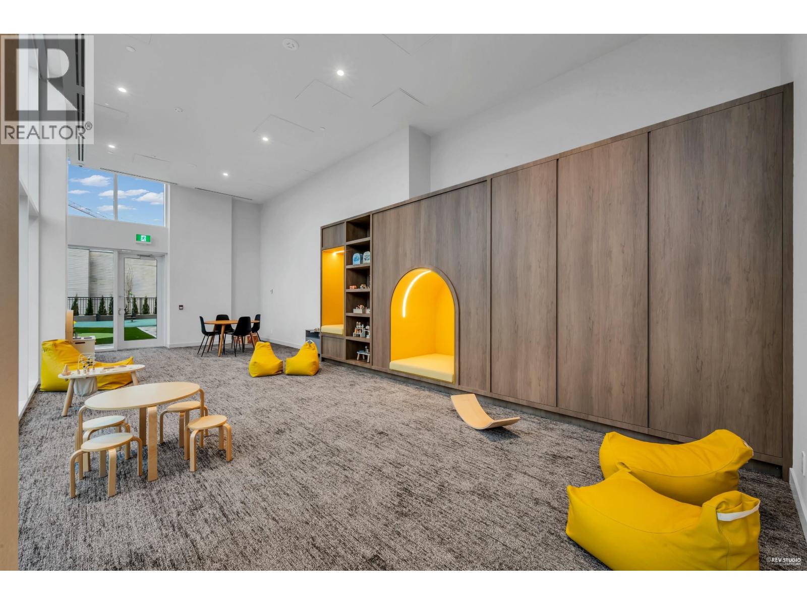 1601 720 FARROW STREET, Coquitlam