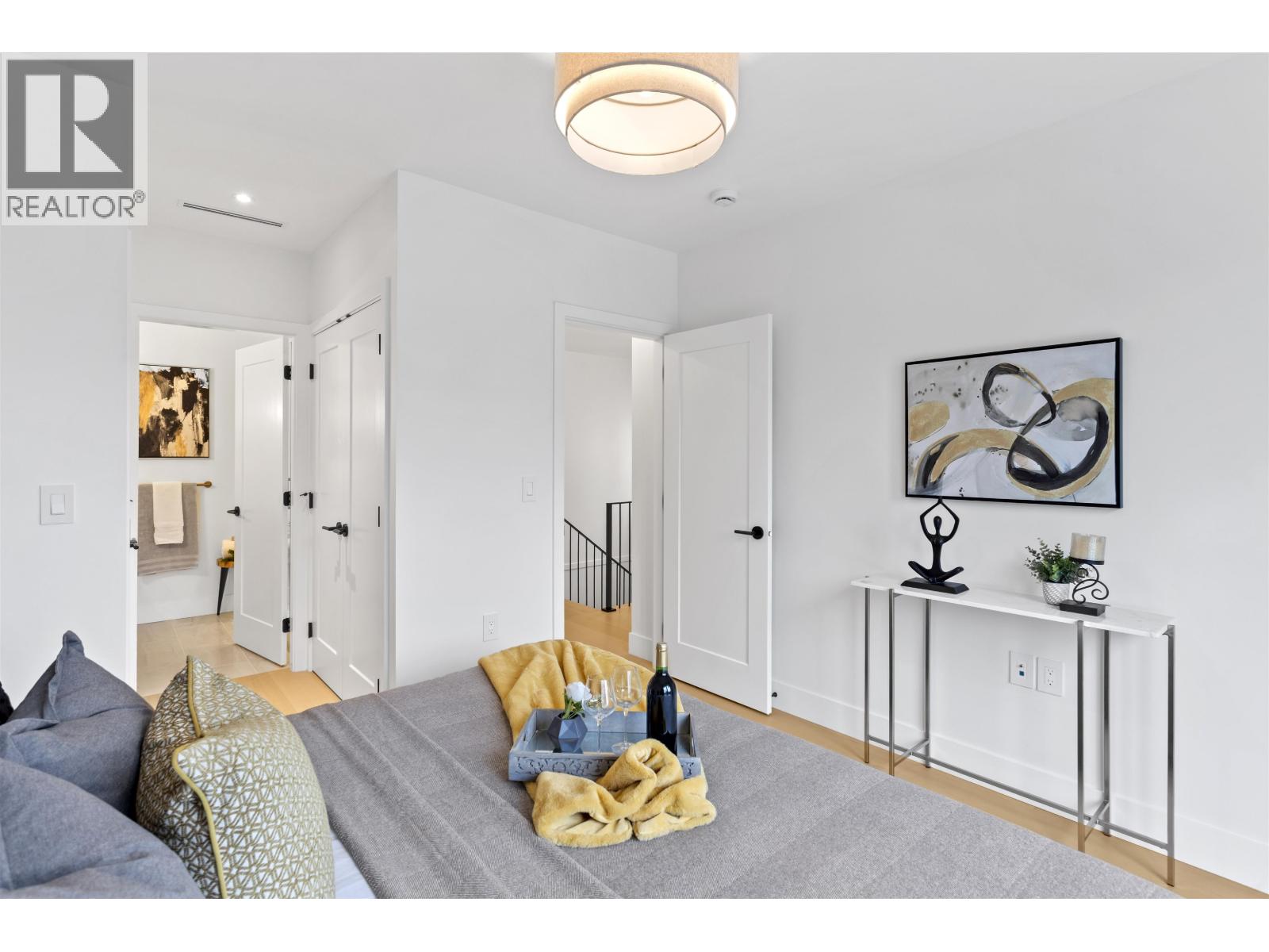 1 4313 ALBERT STREET, Burnaby