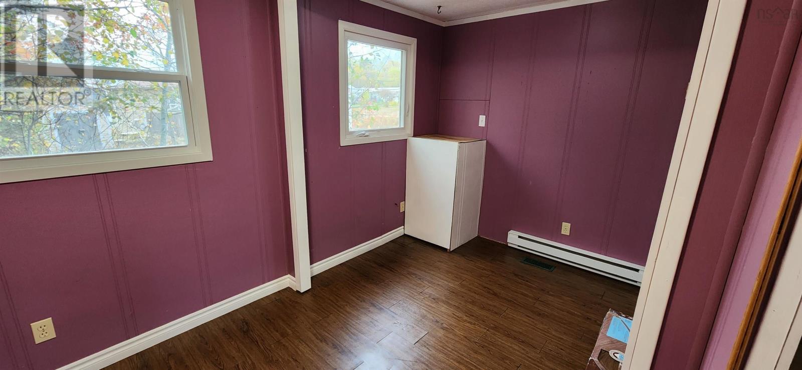 Property 25 of 29 of 819 Mitchell Avenue