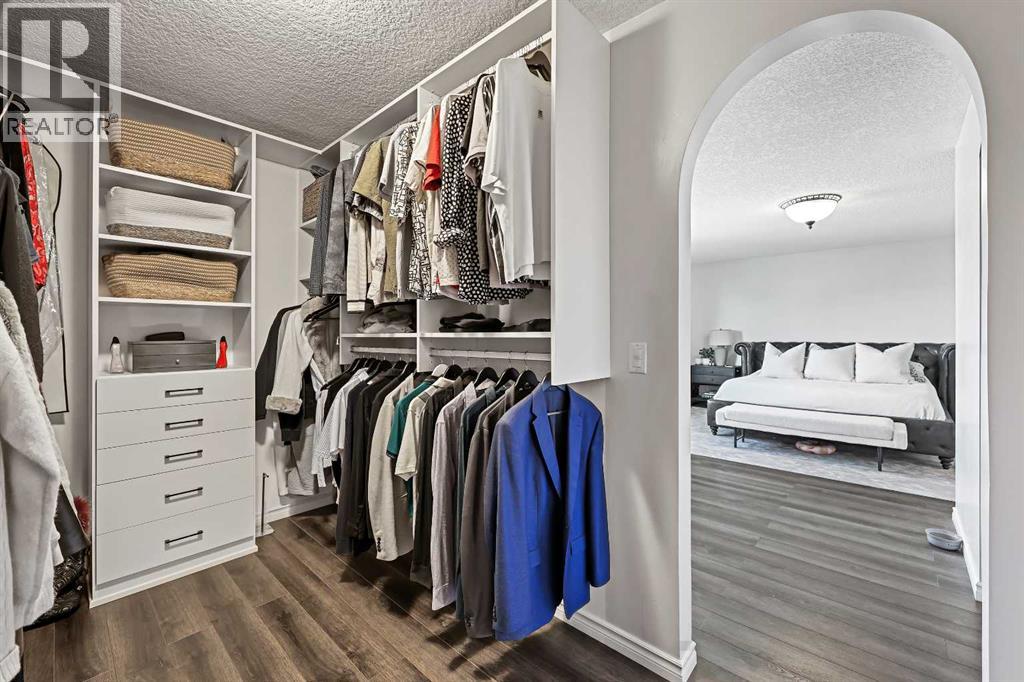 52 West Edge Road, Cochrane