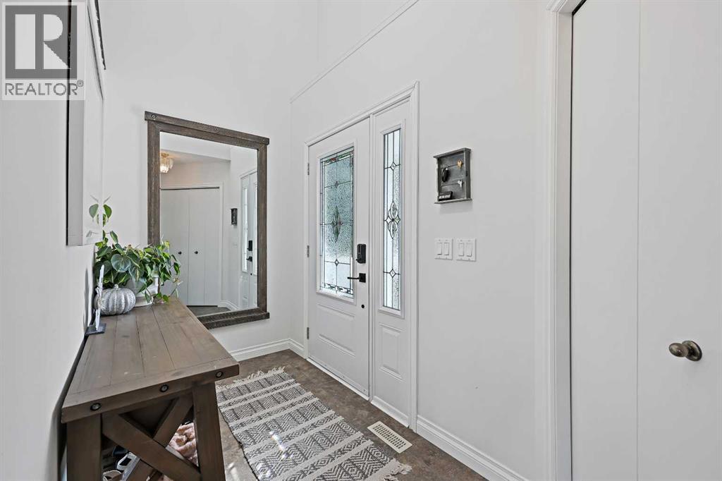 52 West Edge Road, Cochrane