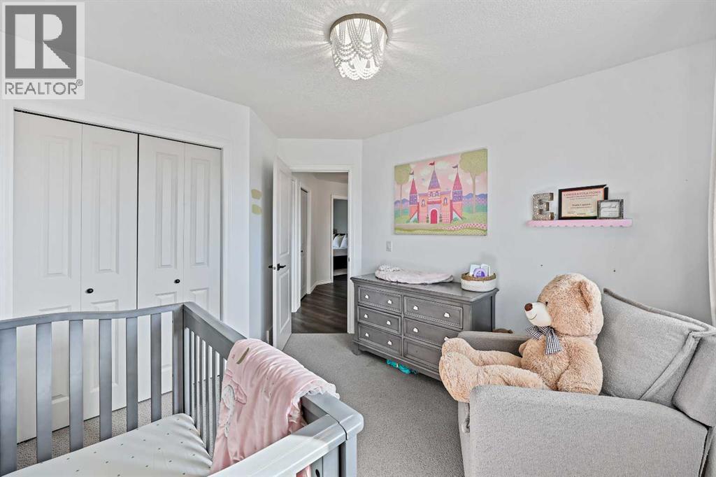 52 West Edge Road, Cochrane