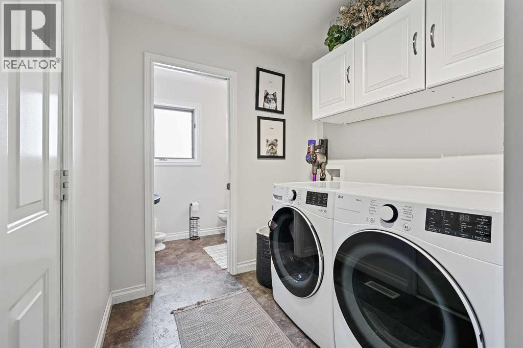 52 West Edge Road, Cochrane