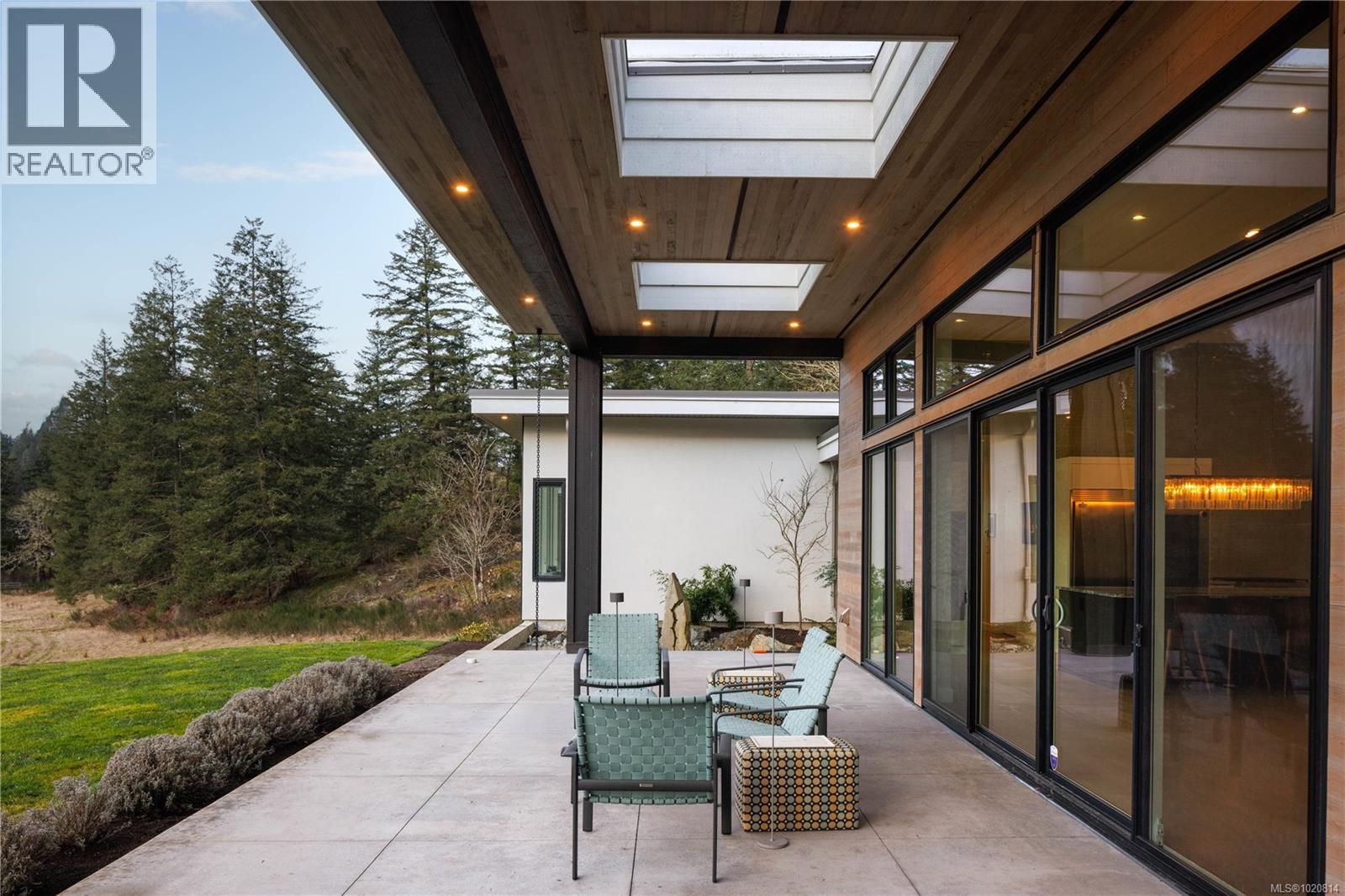  5100 Jagtar's Way, Saanich