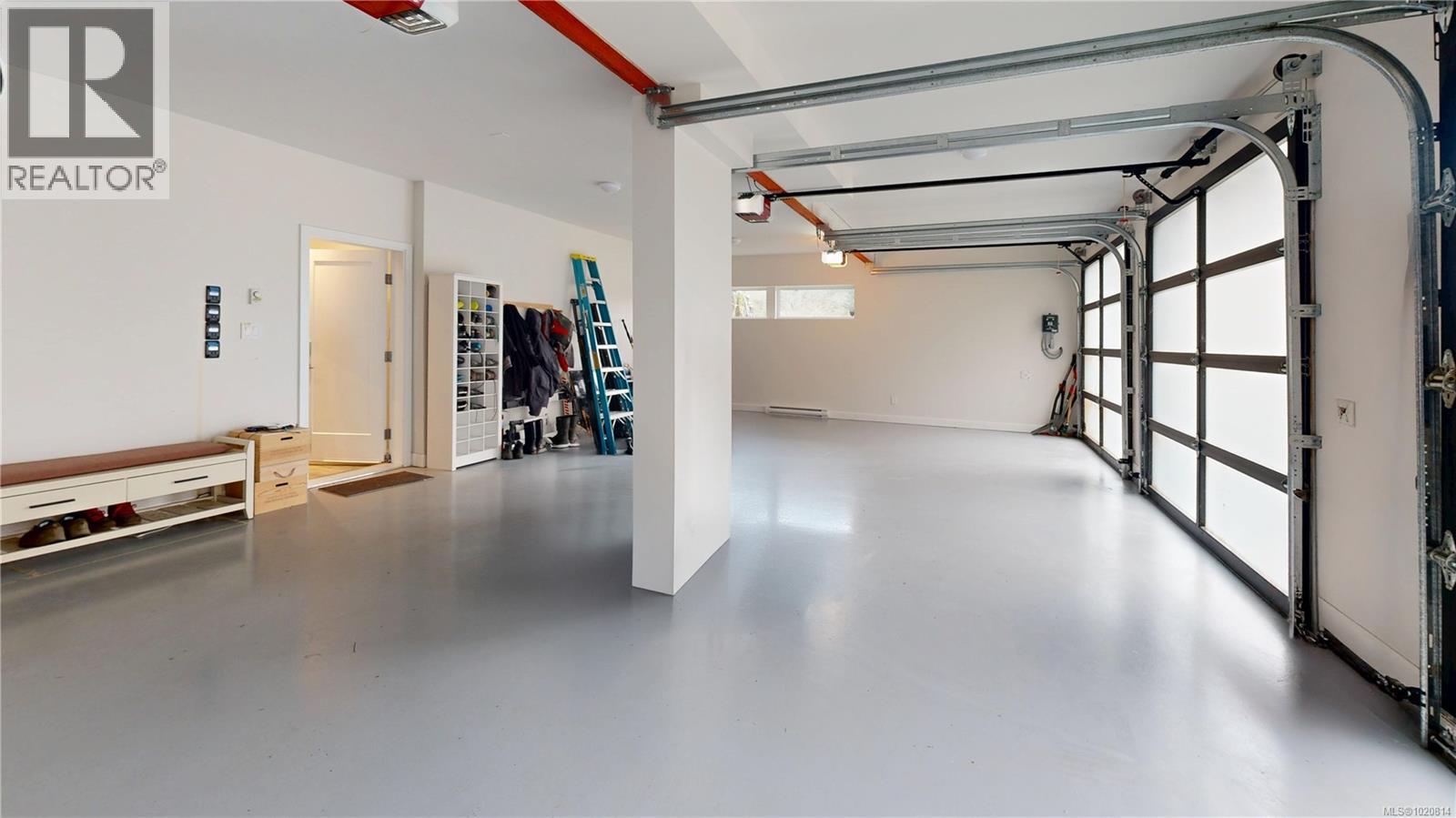  5100 Jagtar's Way, Saanich