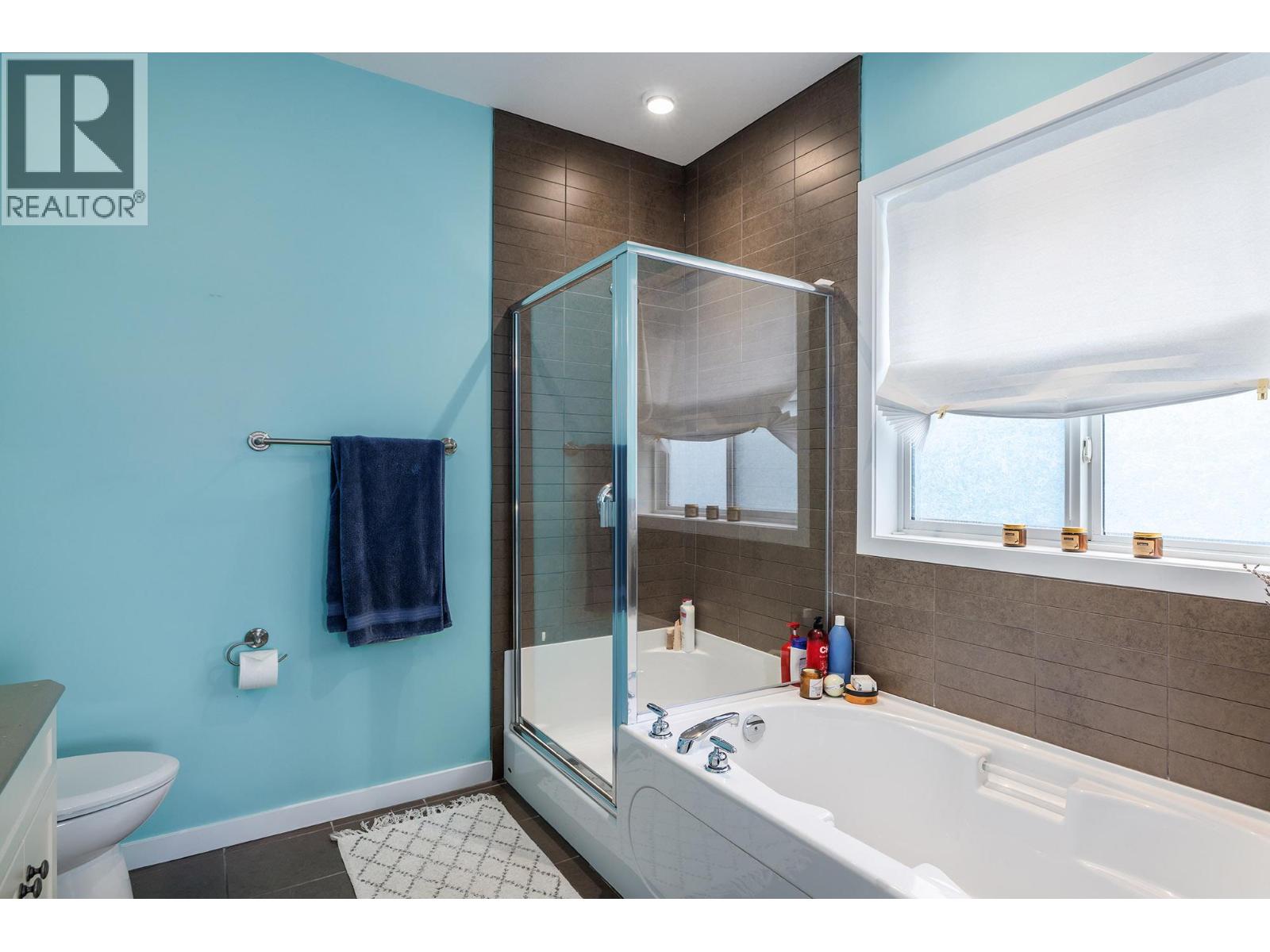  371 Poonian Street, Kelowna