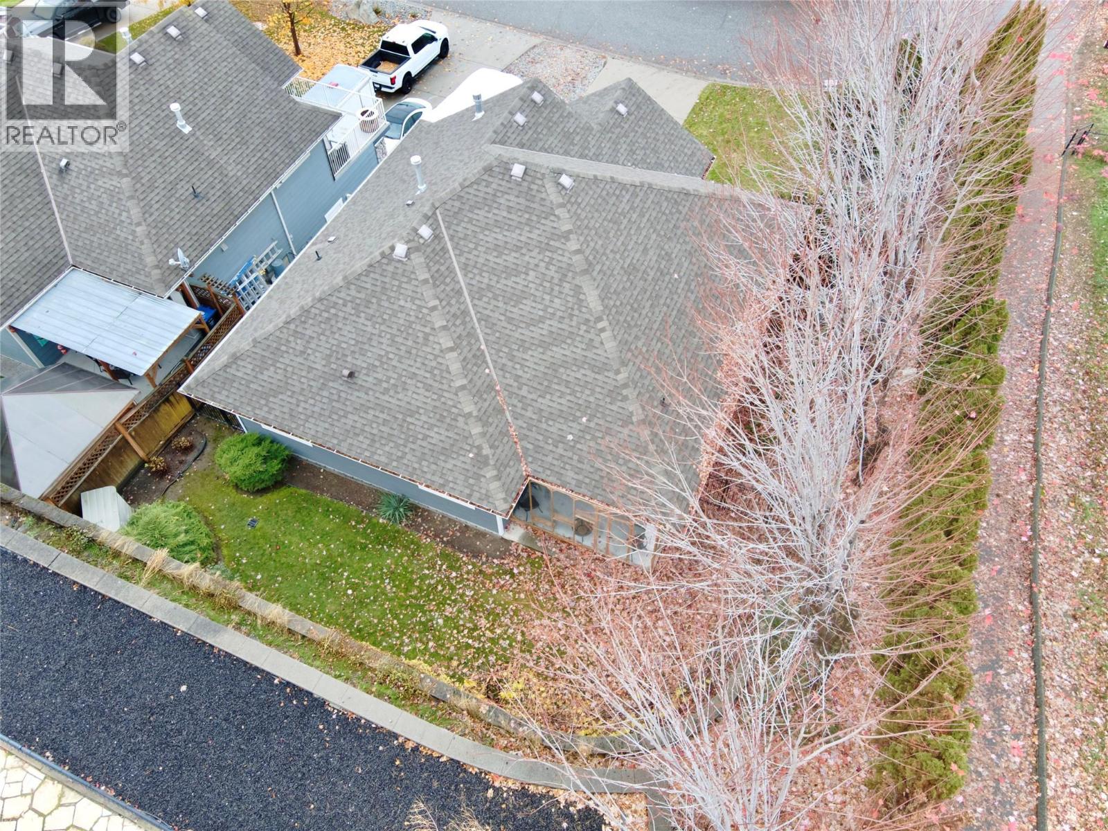  371 Poonian Street, Kelowna