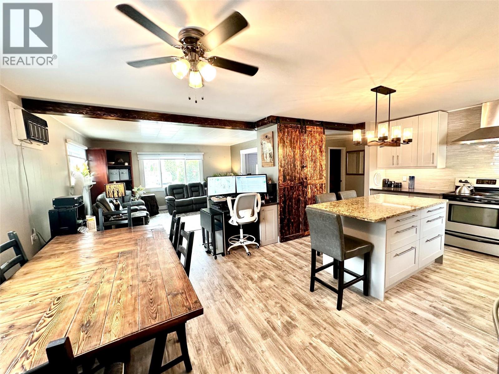  310 6TH Avenue, Keremeos