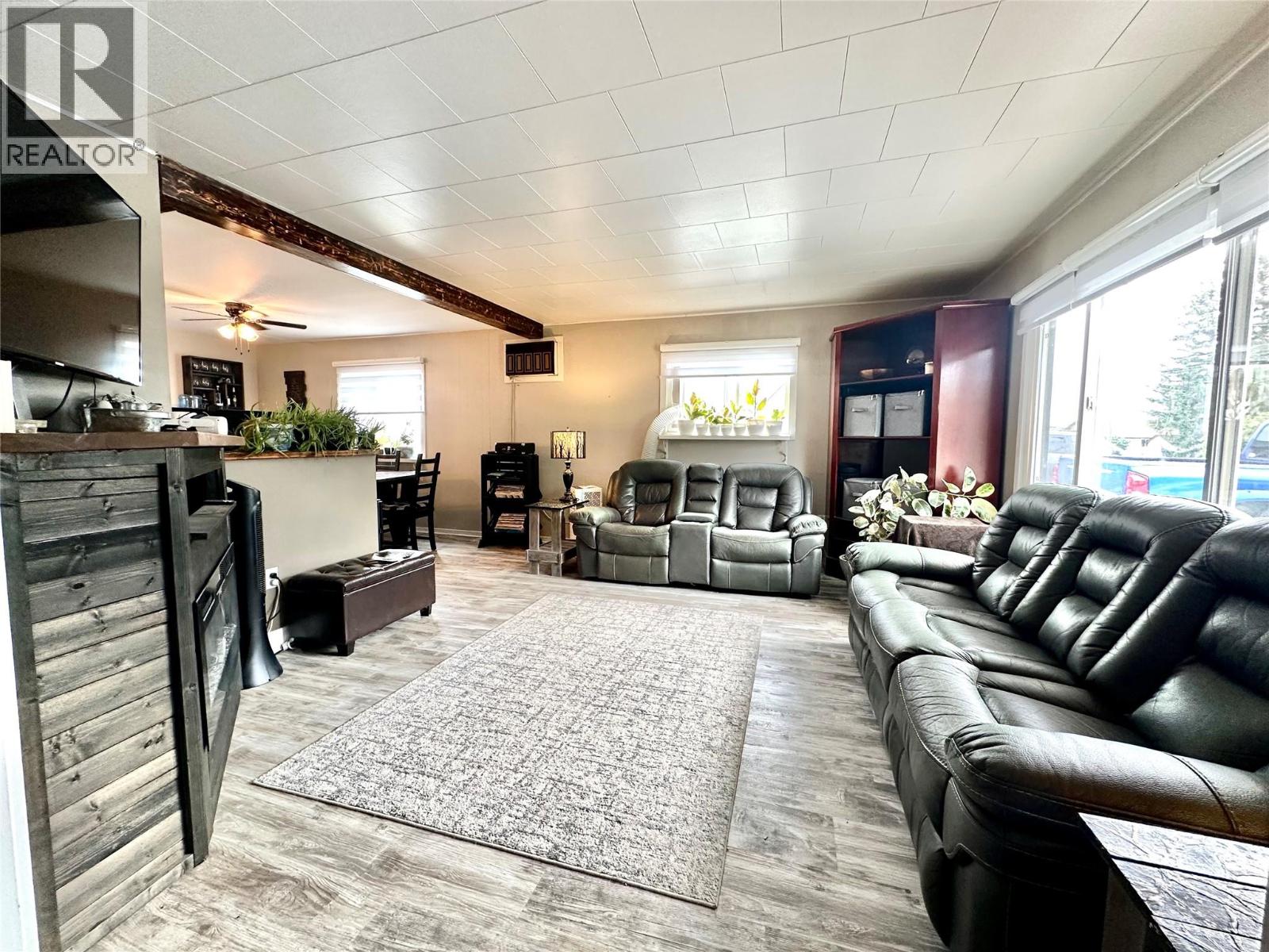  310 6TH Avenue, Keremeos