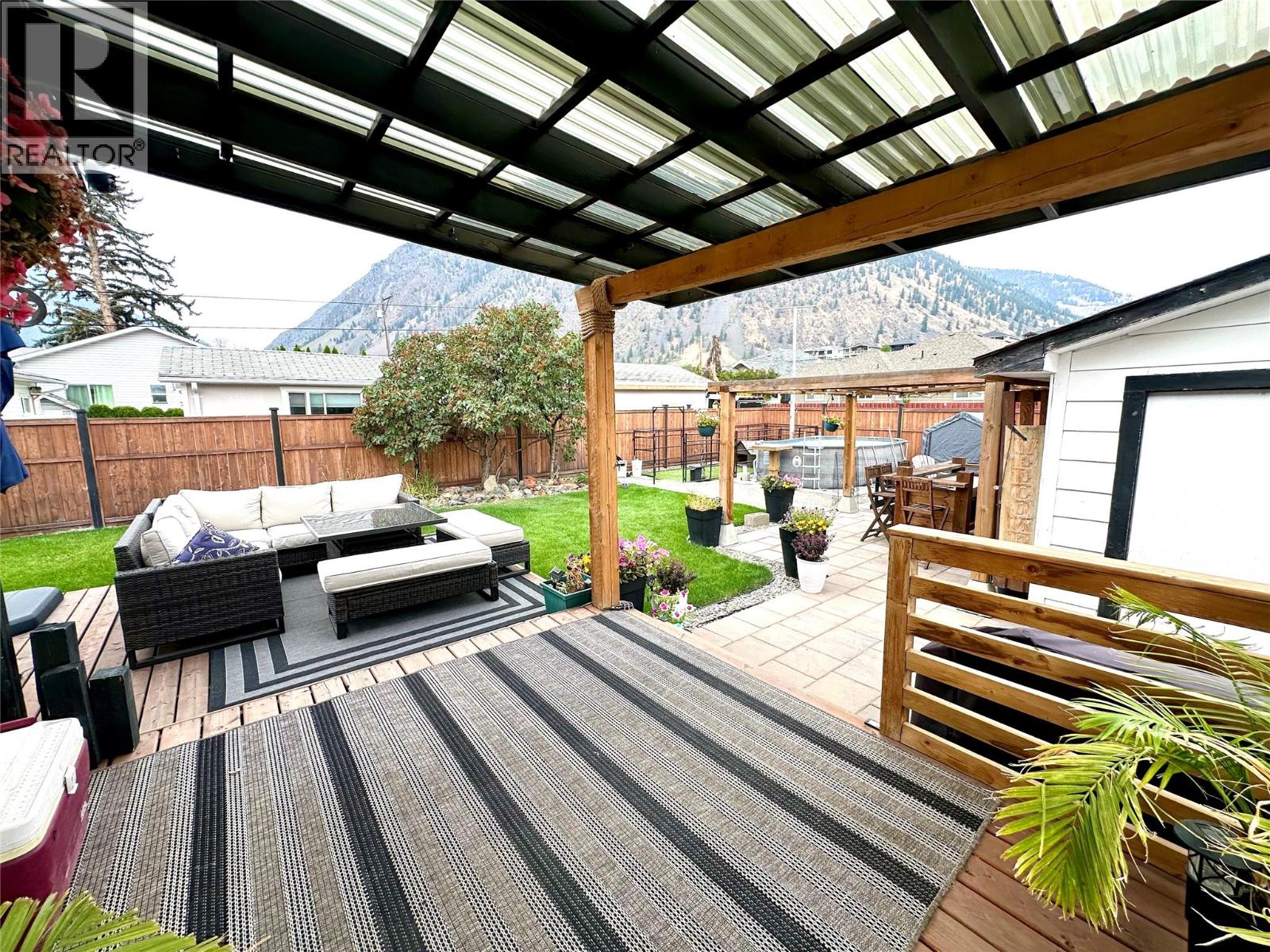  310 6TH Avenue, Keremeos