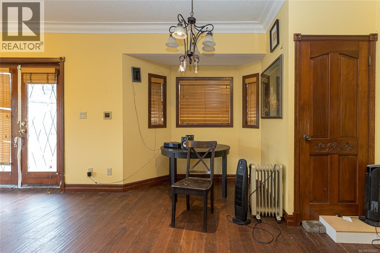 1909 Stamps Rd, Duncan