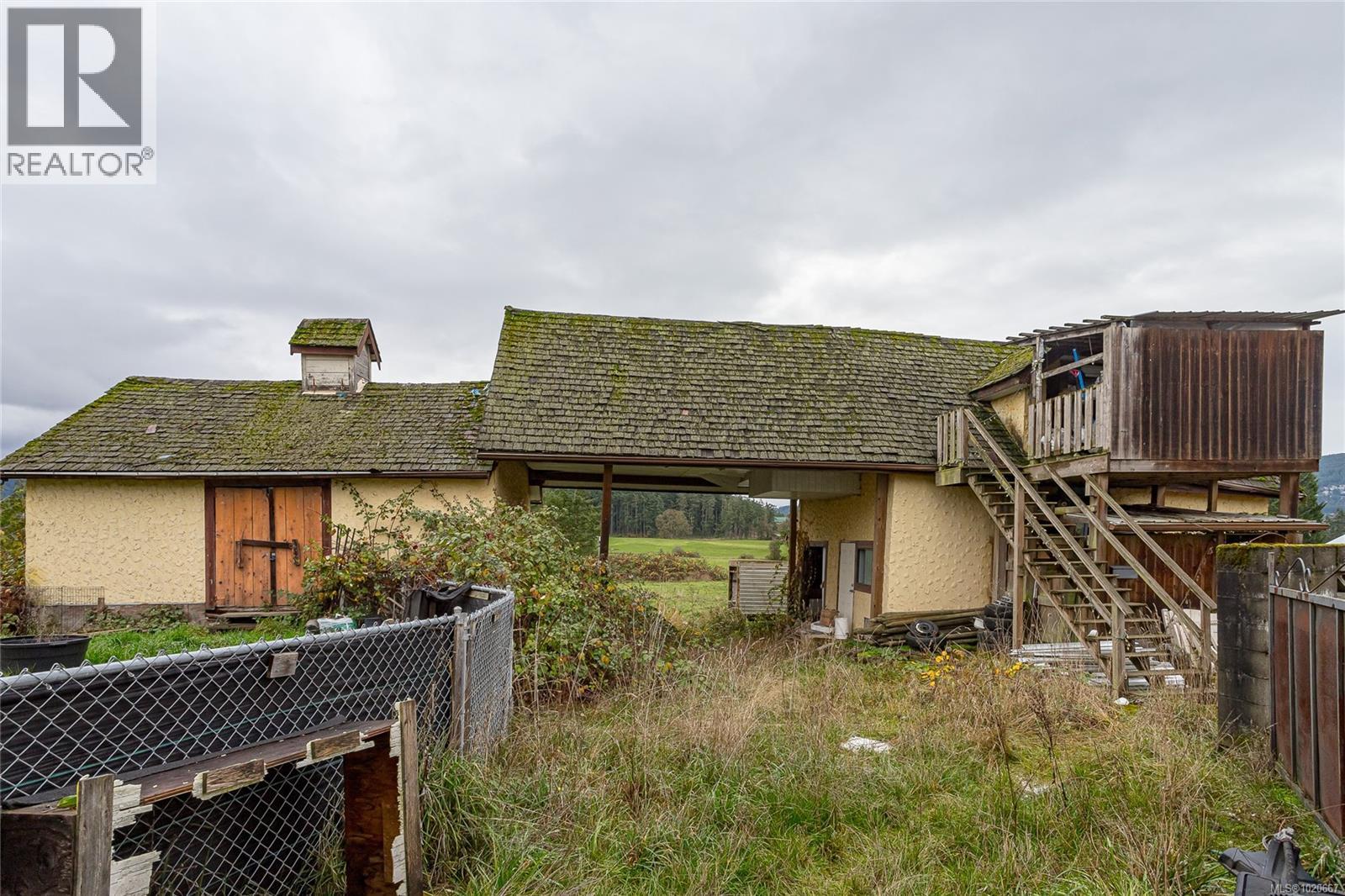 1909 Stamps Rd, Duncan