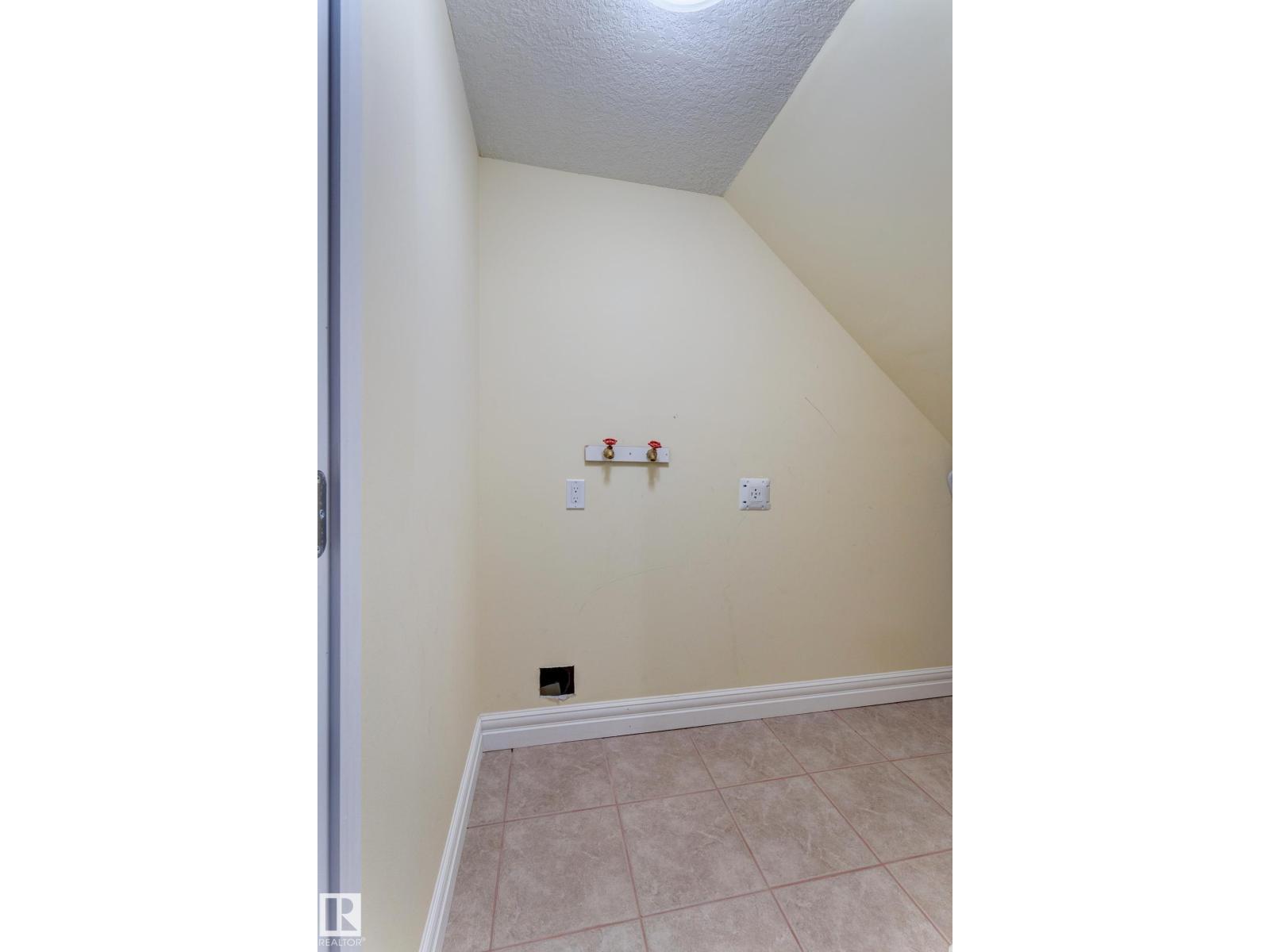 3621 28A ST NW, Edmonton