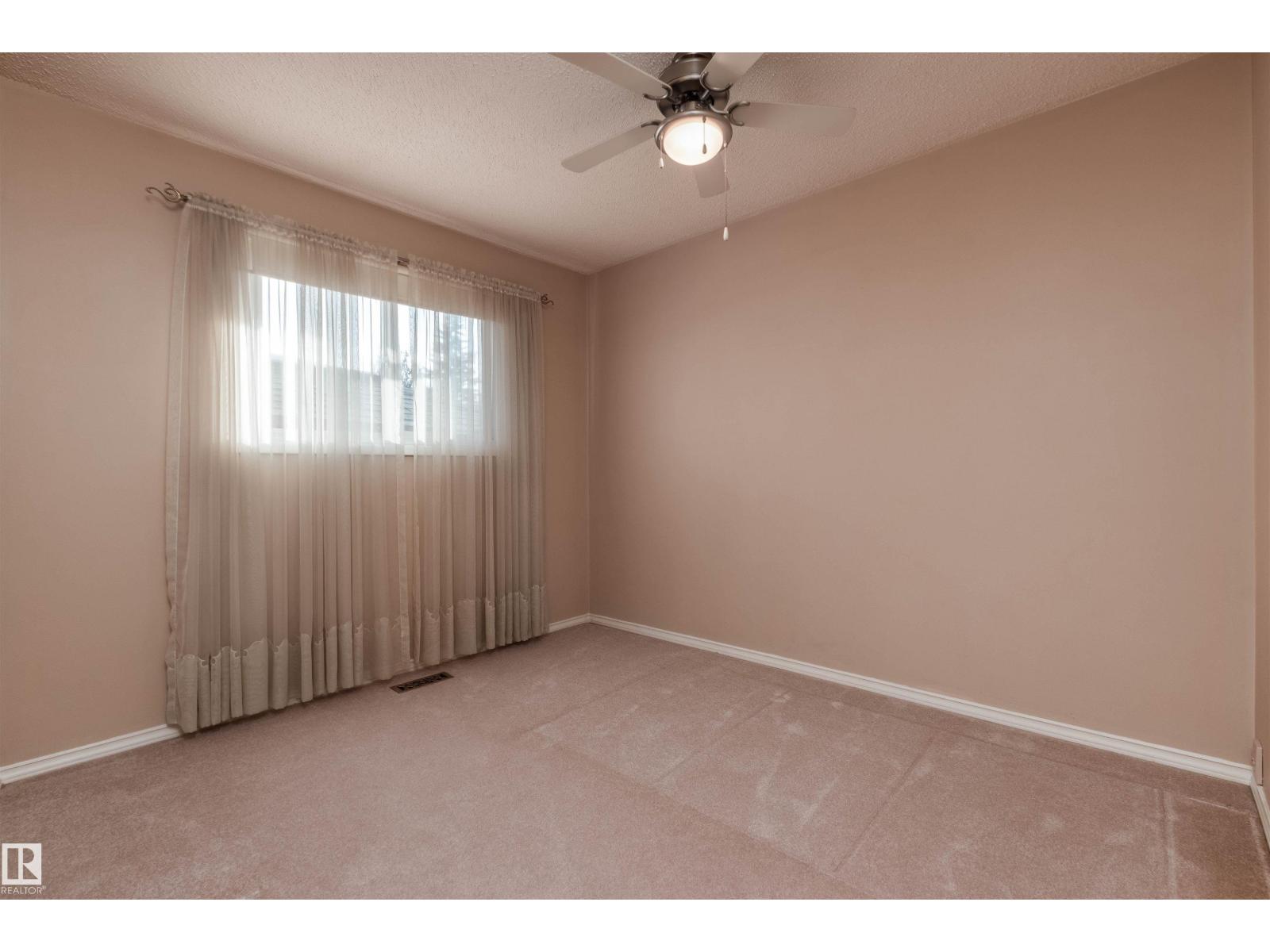 3 STRATHCONA PL, Sherwood Park