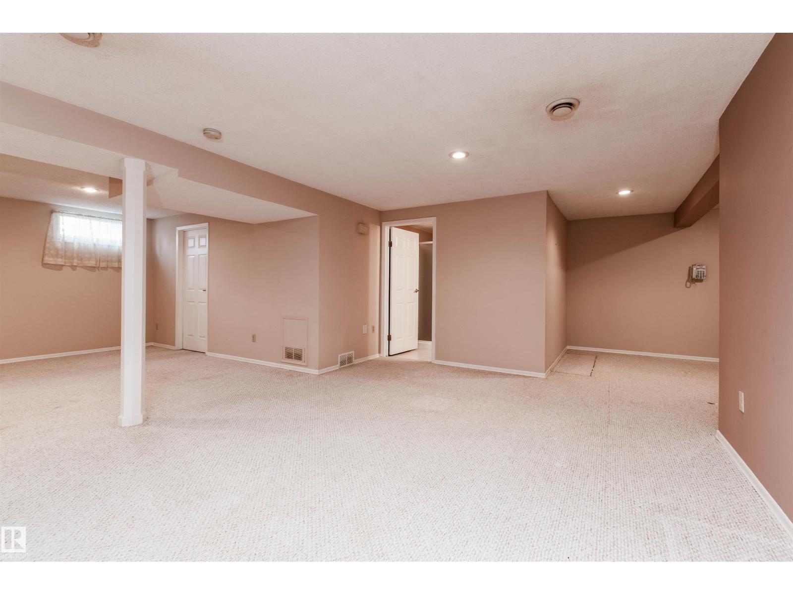 3 STRATHCONA PL, Sherwood Park