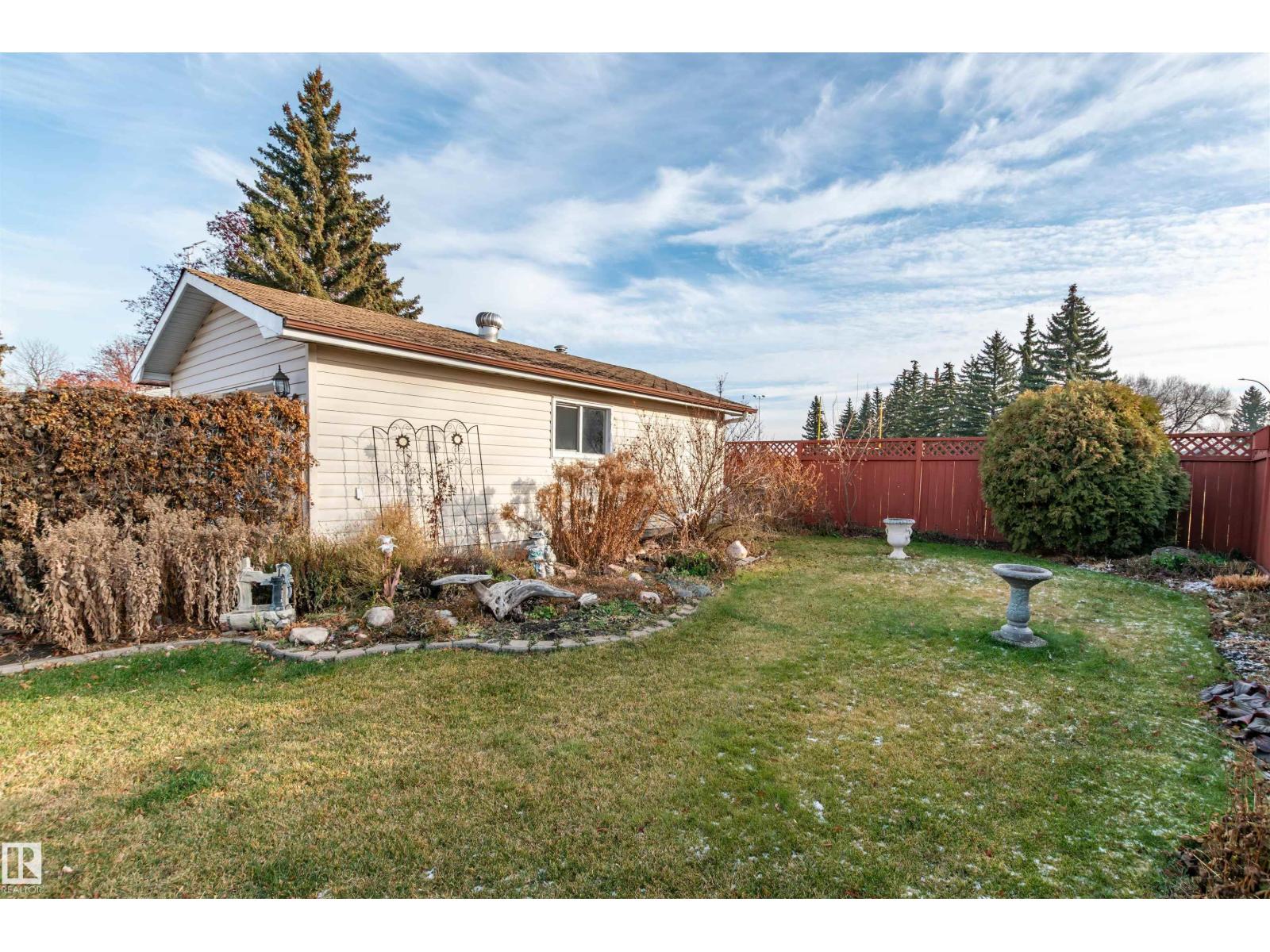 3 STRATHCONA PL, Sherwood Park