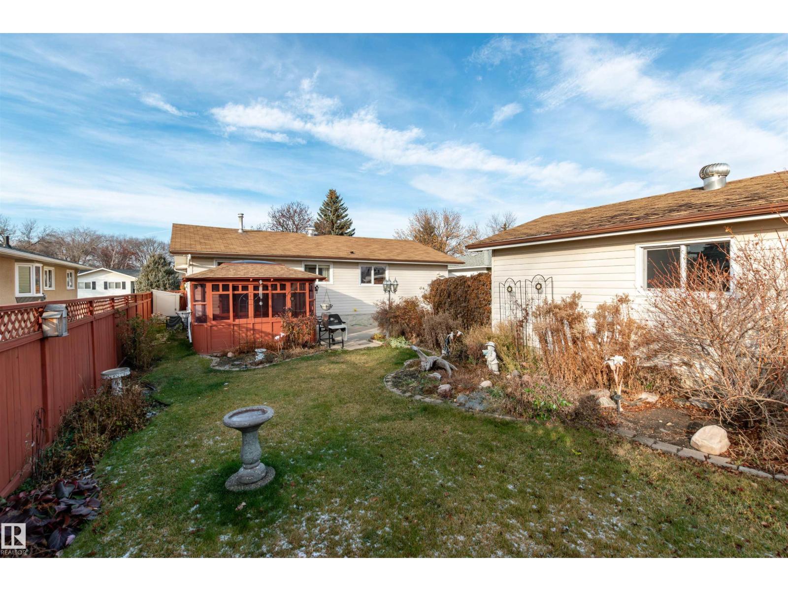 3 STRATHCONA PL, Sherwood Park