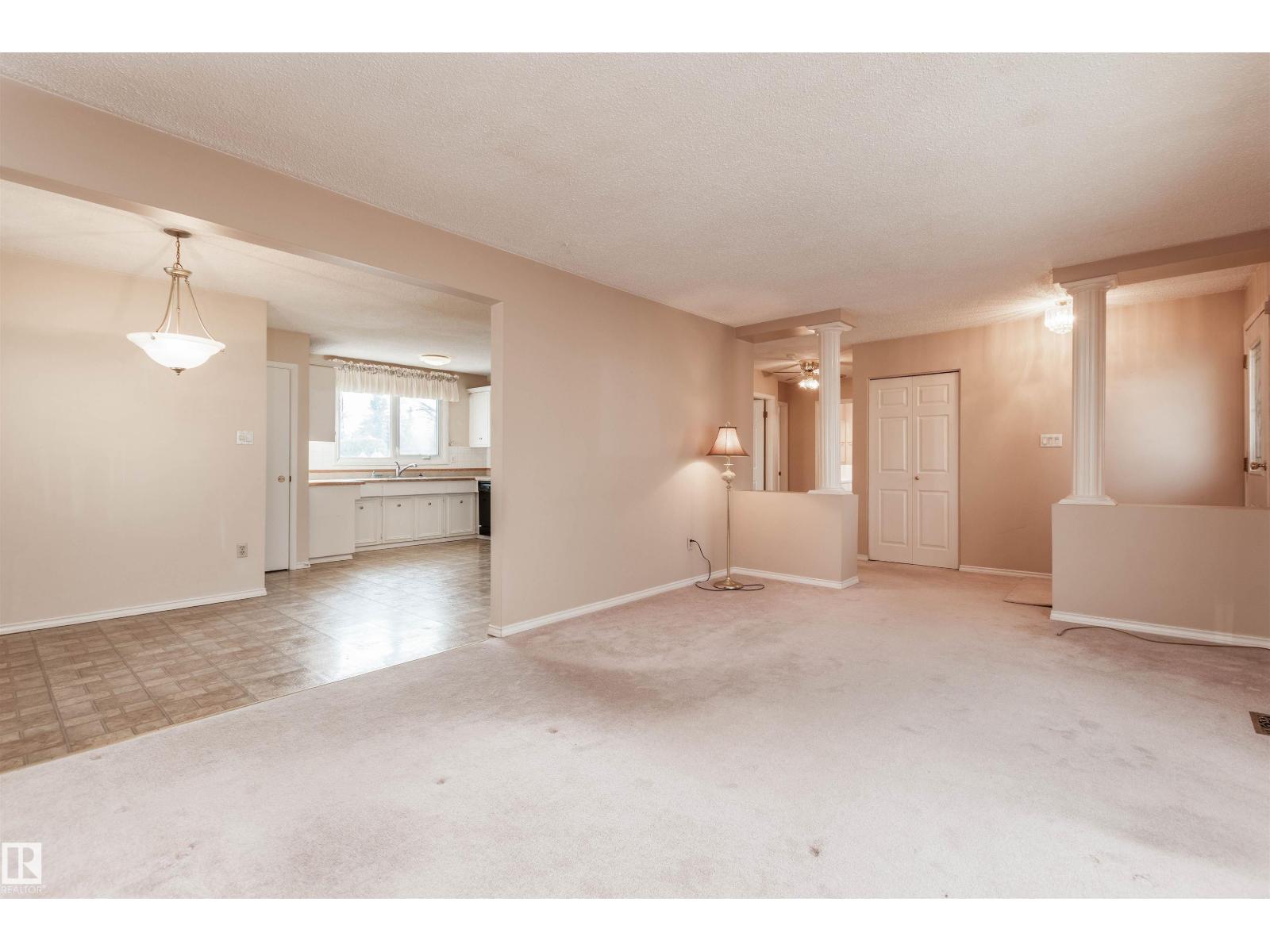 3 STRATHCONA PL, Sherwood Park