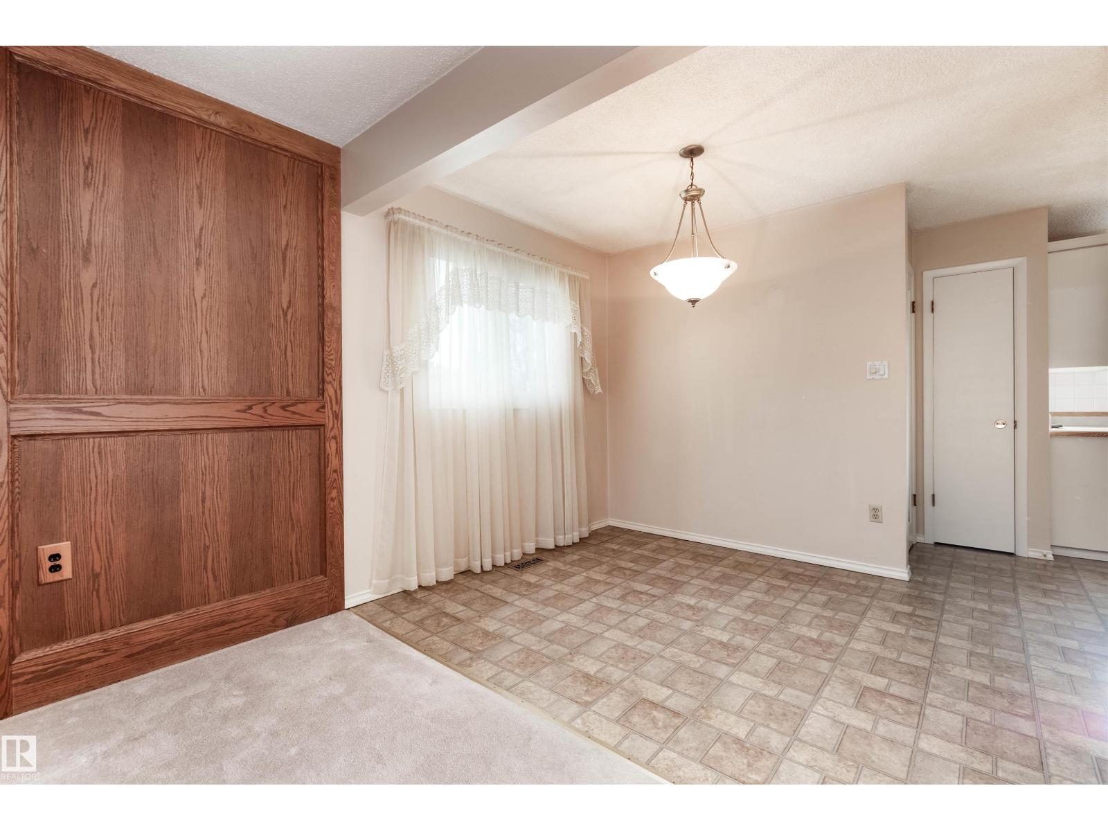 3 STRATHCONA PL, Sherwood Park