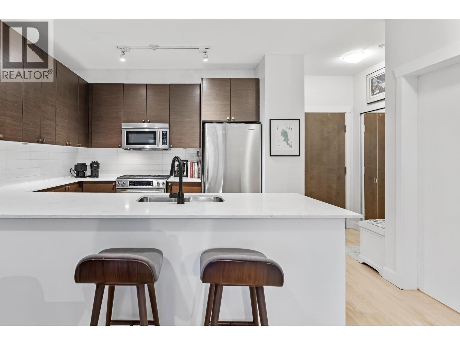 112 101 MORRISSEY ROAD, Port Moody