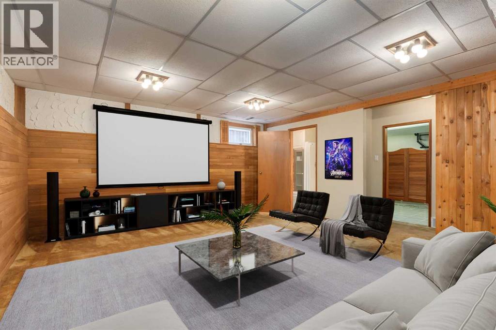 Single Family House 4 Level for Sale in  Southdale Road SW Southwood Calgary 