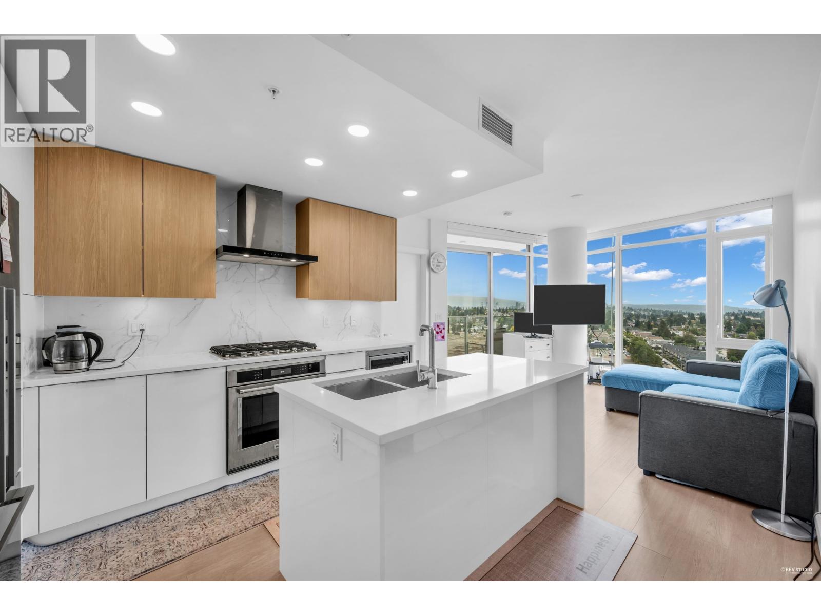 1607 7769 PARK CRESCENT, Burnaby