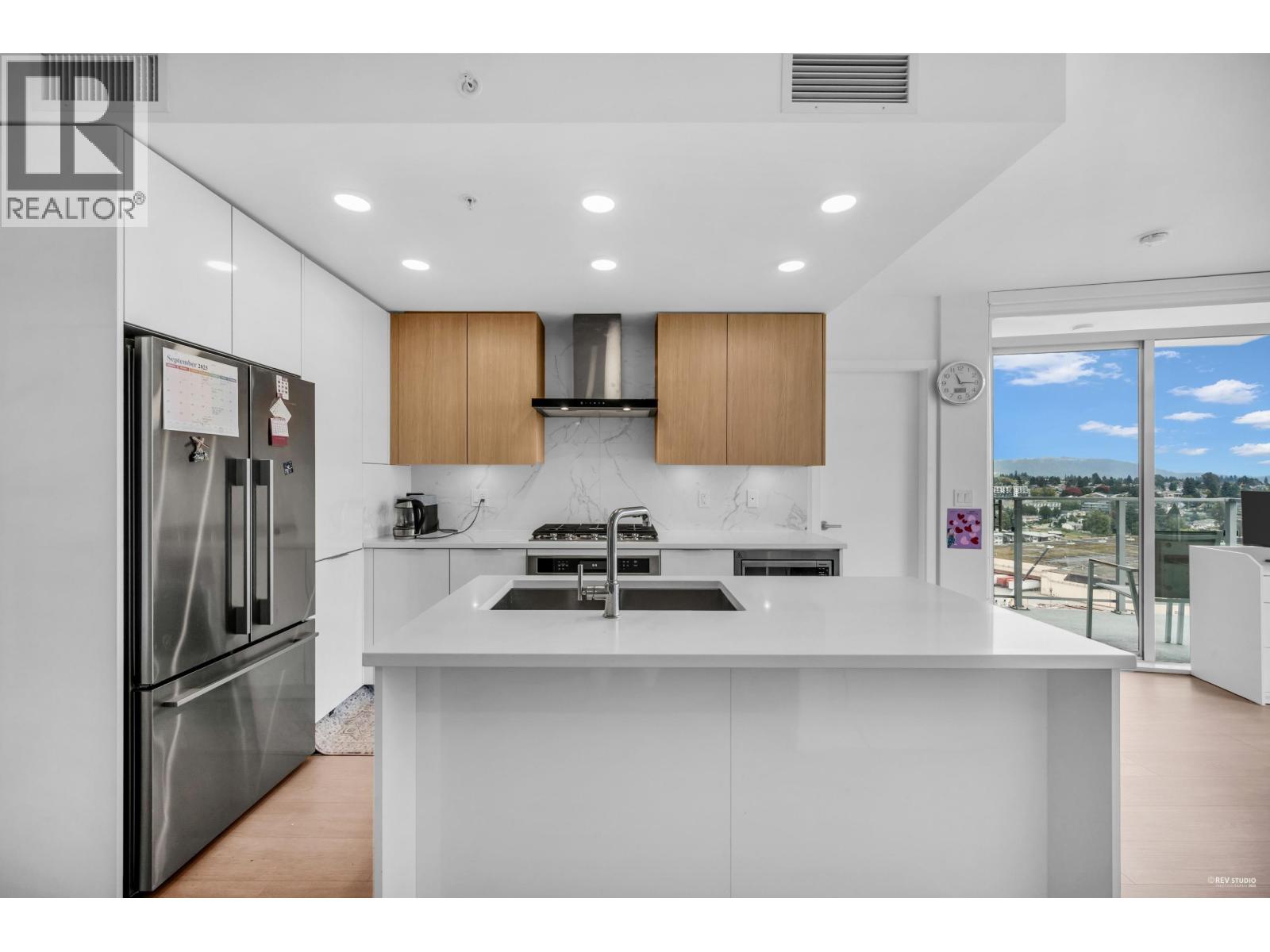 1607 7769 PARK CRESCENT, Burnaby